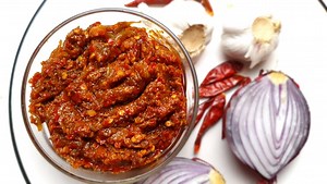 151K views · 4.5K reactions | This video is about an extra spicy chutney which is usually been made in farmer's houses because the lack of food. They make it extra spicy so that they can eat less | Yummy Quick Recipes | Facebook