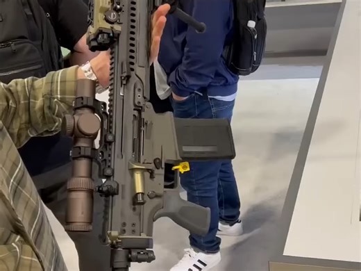new FN SCAR？