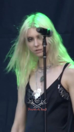 The Pretty Reckless: Witches Burn Official Video