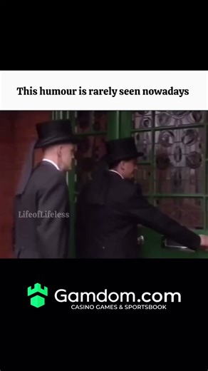 Great Wholesome Clips on Instagram: "The Omnitrix is a powerful and iconic device from the Ben 10 animated series, created by the character Azmuth, an alien scientist of the Galvan species.Originally intended as a way to foster peace and understanding across different alien species, the Omnitrix is a watch-like device that allows its user to transform into various alien beings by reconfiguring their DNA. Each alien transformation offers unique powers and abilities, granting its wearer access to