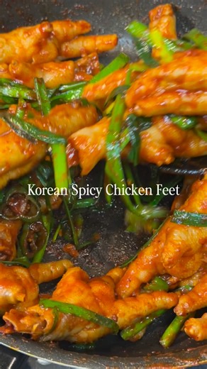 Since I only knew how to cook chicken feet as adobo or fried, I looked up some recipes online and came across Korean spicy chicken feet. I tried cooking it for the first time and it actually turned out good! It’s spicy, savory, with a unique chewy and gelatinous texture. Ingredients: Chicken feet - rinse well, cut nails, rub with salt, sake and soak it for 5-10mins. - boil for 15-20mins. With some bay leaves and slices of ginger - remove scums Sesame oil Minced garlic Green chilies Chives Toaste