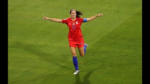 Alex Morgan, Servando Carrasco announce they’re expecting baby