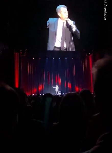 Jerry Seinfeld roasts anti-Israel heckler during Sydney show