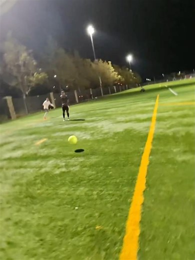 Turn & Connect #soccer #football #pov