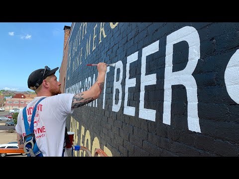 Making It: Old Soul Sign Co. hand paints vintage signs with a modern twist