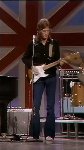 Eric Clapton Playing Blissful Solo Johnny Cash Show 1971