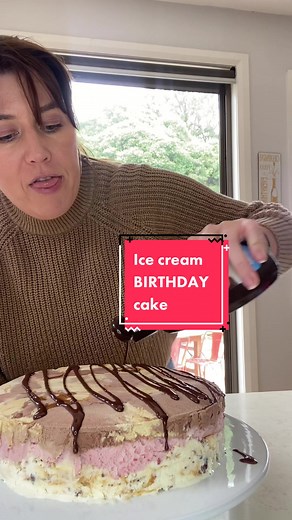 Easy No Bake Ice Cream Birthday Cake Recipe