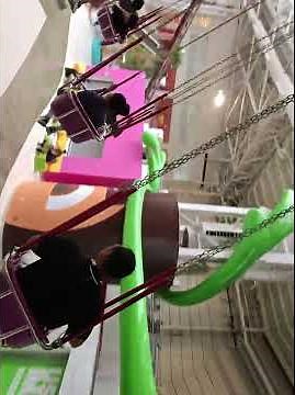 SpongeBob's Jellyfish Jam Swing Ride POV