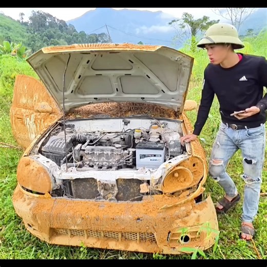 Girl repairs and restores old cars that haven't worked for a long time | Fully Restoration Solution