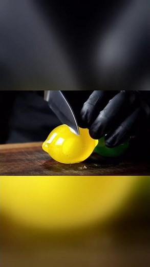 Lemon cutting oddly satisfying