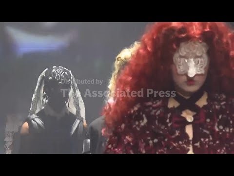 Taiwan fashion designer stuns audience with avant-garde costumes