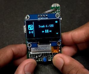 Arduino Retro Style MP3 Player!