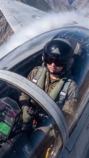Pakistan Air Force First JF17 Thunder Female Pilot