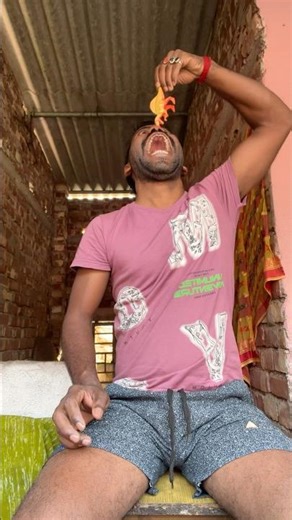 The hateful lizard, the cute Koi fish crawled into Hana's stomach 😜 #shorts by Hana