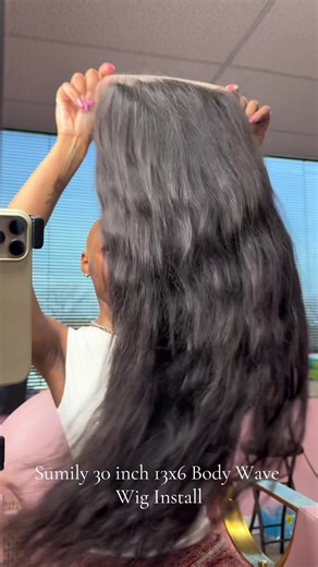 Affordable 30-Inch Body Wave Wig Review