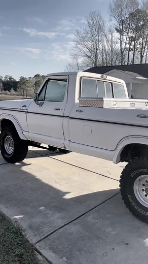 Ford 460 Fender Exit Headers for 1979 F150 Dentside Ford Truck