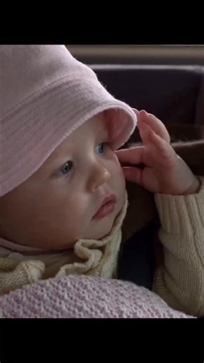 Movies Munch on Instagram: "Movie Name - Cargo(2017) Cargo (2017) is a gripping Australian post-apocalyptic thriller that will keep you on the edge of your seat. Directed by Ben Howling and Yolanda Ramke, this movie is based on their 2013 short film of the same name. The film tells the story of Andy (Martin Freeman), a father who must protect his infant daughter Rosie from a viral outbreak that turns people into violent, zombie-like creatures. With 48 hours to find a new home for his daughter be