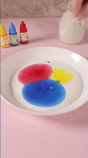 Milk Color Mixing Experiment #colormixingmagic #milkexperiment #scienceforkids