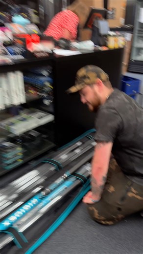 The super popular Drennan Rigid X Poles have landed once again after huge demand. Don’t miss out this time – grab yours while stocks last! 👉 Hit the link to get yours: https://www.capitalangling.co.uk/drennan-rigidex-pole-packages #CapitalAngling #Drennan #FishingPoles #BackInStock | Capital Angling