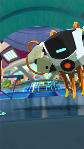 Alien Ship Loses Invisibility Mid Mission | The Alien Kid