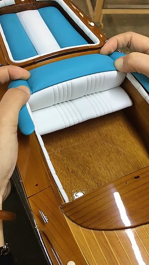 🚤 Watch the Magic Happen! See how our craftsmen build the stunning B605 - Riva Aquarama from start to finish — all in just 1 minute! ✨ #RivaAquarama #HandcraftedModel #SpeedBoat #WoodenBoats #OMHUSA | Ship Model