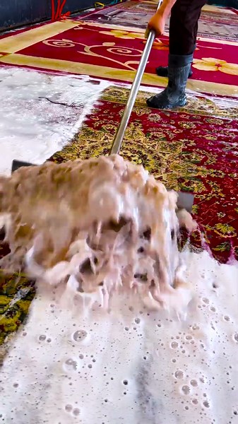 Want to clean like a pro? Shop the tools used in this video below or check my profile BIO! 🛒👇