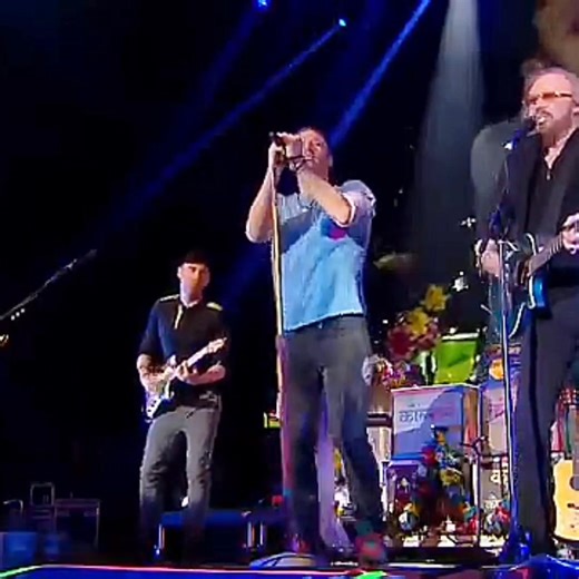 Stayin' Alive - Coldplay feat.Barry Gibb #highlight #follower #everyone | Ed Junio