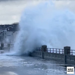 12K views · 276 reactions | Waves crash into Hampton Beach this morning  The New Hampshire destination saw dramatic flooding in several neighborhoods. | WBZ / CBS News Boston | Facebook