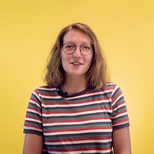 There’s a lot of confusion surrounding the differences between web designers and web developers. While there are some huge similarities between them, they have different processes, use different tools—and even have different salaries. In this video, starring Chloe from CareerFoundy’s curriculum team, we provide a comprehensive look into the differences between the two roles. https://hubs.ly/H0jp2fY0 | CareerFoundry