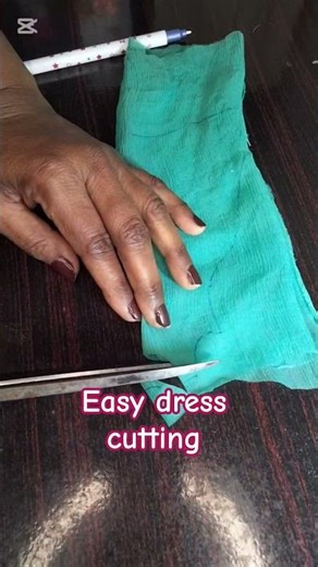 Easy Dress Cutting #sewing #fashon #dress #dresscutting