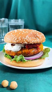 143K views · 1.5K reactions | “This is a very tasty recipe and the burgers do not fall to pieces when you cook them. I have been trying to perfect this for a long time, so thank you!”  | Live Eat Learn | Facebook