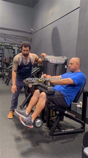 Hard question for online health & fitness coaches: If you took 30 days off... Would your business grow without you? Or would it fall apart like a $2 AliExpress treadmill? Be honest. No new clients. No sales. No revenue. Because you are the funnel. You are the sales process. You are the retention strategy. If you're not there… stop telling yourself you have a business... You don't You have a glorified job... And sorry if I'm offending you... .... but someone needs to tell you the truth. You’ve co