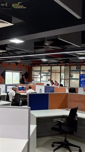 Ujjain Incubation Center on Instagram: "UIC Impact Series BUILD – Strengthening Startup Foundations From idea to execution, BUILD equips founders with everything that matters—5 days of deep-dive workshops covering legal compliance, IPR protection, marketing & customer validation, and strong team building. Because great startups aren’t just built on ideas, they’re built on solid foundations. www.uic.ujjainsmartcity.com #Ujjainincubationcenter #Ujjainsmartcity #incubationmasters #entrepreneurship 