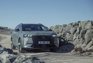 Nuova DS 7 2023: tutte le caratteristiche del SUV premium