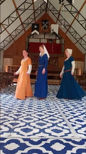 HOW MEDIEVAL LADIES PASSED THE TIME: WHAT DANCING WAS LIKE 600 YEARS AGO