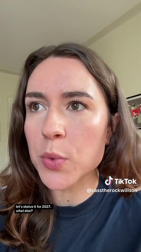 Dermaplane Tutorial for Perfectly Smooth Skin