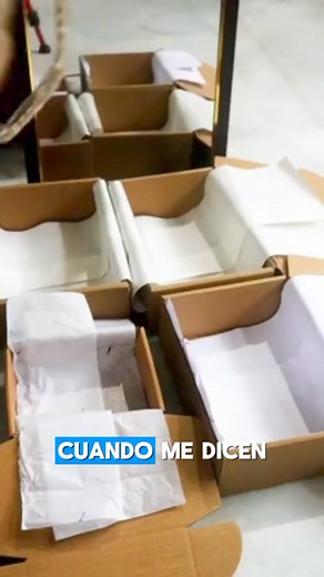 Te Gustaría Aprende a Hacer Bolsos a Crochet en Trapillo Paso a Paso 👜 Descubre las técnicas básicas y avanzadas de la creación de bolsos a crochet en trapillo🧶🧶 y Crea Tú Propia Marca Emprendiendo Desde Casa 🏡 Dale clic en el Link de Mi perfil O déjame un Comentario 🤗 #trapilloss #crochetersoftiktok #trapillotejido #tejidocontrapillo #trapillocreativo #trapillochile #trapillocrochet #trapillocolombia #trapilloadiction #trapillopluma | Tejiendo Con Amor Bolsos de Trapillo