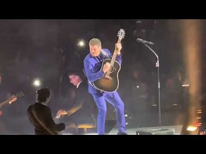Michael Bublé Elvis Presley Medley 8-16-22 Nashville