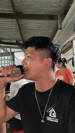 Remix Anh Em Macau: Gãy Mà Vẫn Gắt