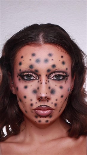 Enhance Your Makeup Game with Brush 23 Techniques