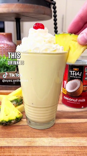 Refreshing Piña Colada Smoothie Recipe