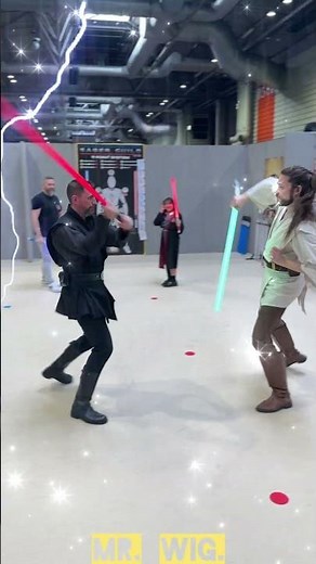 I Found 2 Star Wars Characters Fighting – Epic Lightsaber Battle!