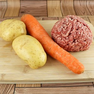 YOUR DINNER IN A FEW MINUTES