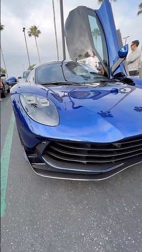 Brand-New Aston Martin Valhalla Hypercar Arrives! 🔥 Future of Performance