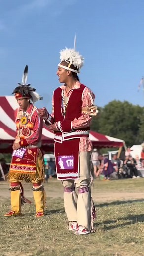 16K views · 493 reactions | Mens Smoke Dance Competition - Six Nations Powwow #powwowlife #nativeamerican #nativeamericanmusic #powwowtrail #cree #nativepride #nativepeople #sioux #indigenous #navajo #FirstNations #powwow #jingledress #culture #dancing #viral #foryou #fpyシ #fypシviralシ2024 | Native American Lover | Facebook