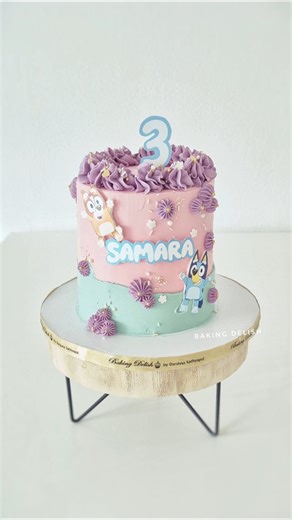 𝐁𝐚𝐤𝐢𝐧𝐠 𝐃𝐞𝐥𝐢𝐬𝐡 on Instagram: "A dreamy pastel cake for a little Bluey fan ✨️🥳🥰 This was such a fun cake to make. It was colourful both outside and the inside. Flavour is Classic Vanilla 😋 #bakingdelish #bluey #blueytheme #cakeinspo #trending"