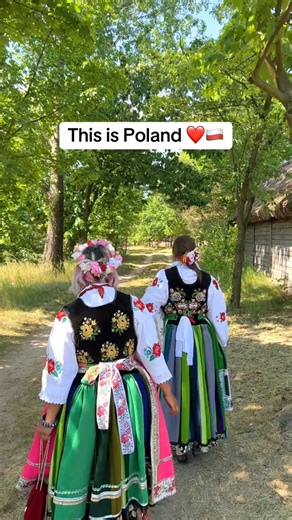 67K views · 2.8K reactions | Today is Polish Diaspora Day & National Flag Day! We celebrate the millions of Poles living abroad who carry their heritage with pride, keeping traditions alive, flying the white and red, and sharing Polish culture across the globe.  No matter where you are, you're part of the story. ❤️懶  @/edita.kaite on TikTok | Polaron: European Citizenship | Facebook
