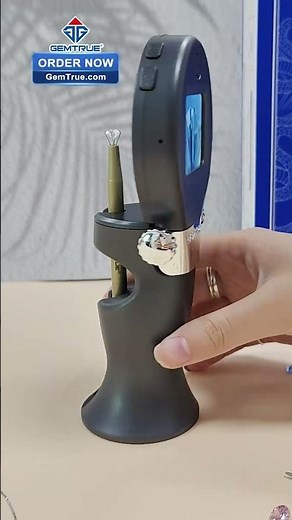 How to Read a GIA Diamond Inscription | GemTrue MEDUSA DK08104 Digital Reader