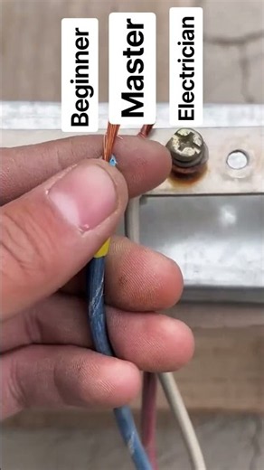 Novice vs Pro Electrical Wiring Methods Revealed! #diyhacks #electrician #wiring #shorts #viral