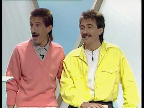 ChuckleVision Series 1 Episode 7 | "Antiques" | Full Episode (1987)